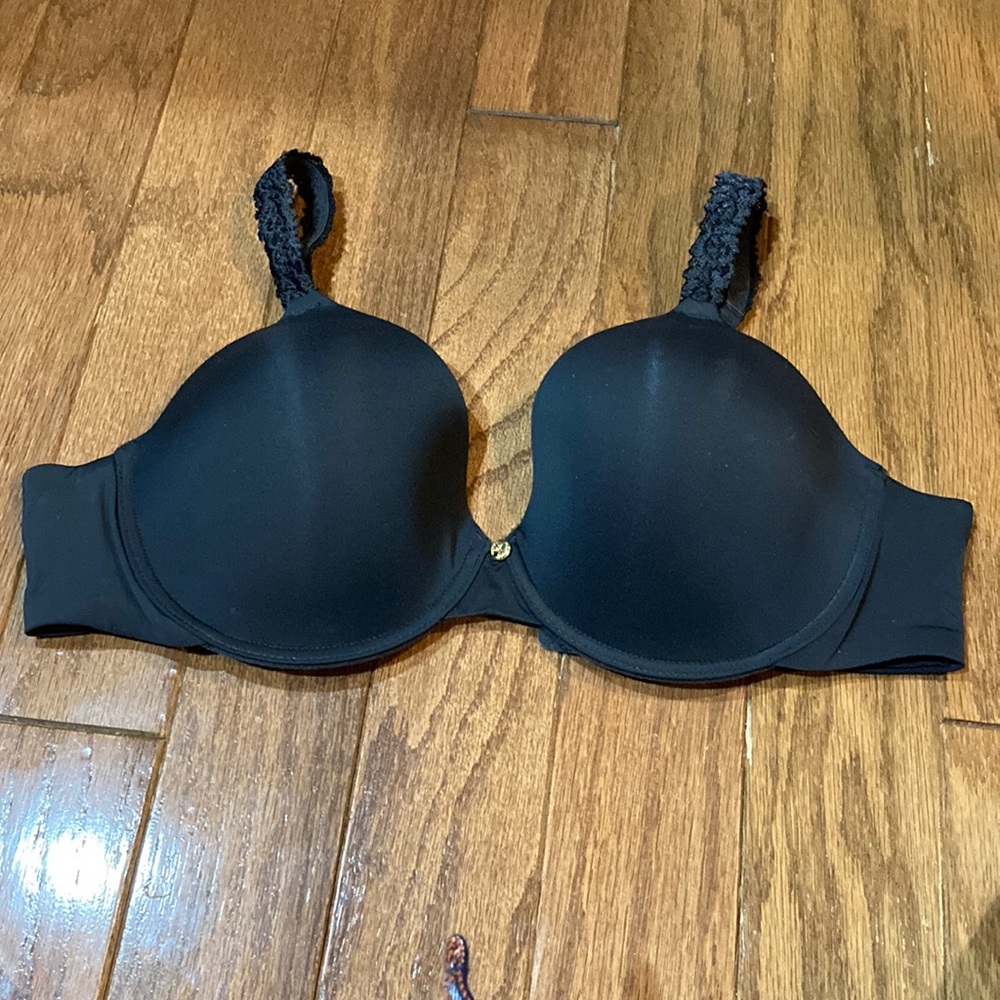 Natori Never Worn Sleek Underwire Black Bra Size 36D